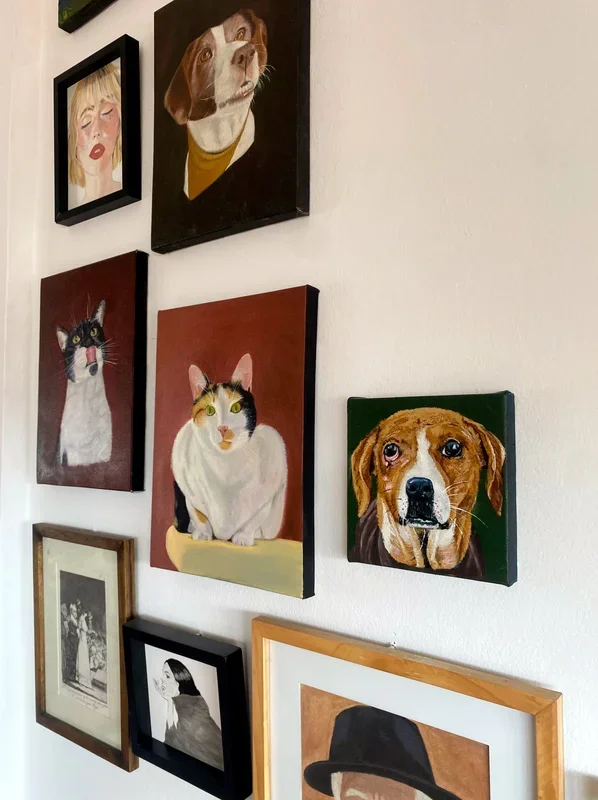 Oil Paintings Wall Display Example